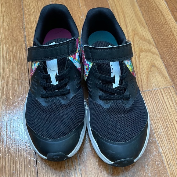 NIKE Girls' Star Runner 2 Fable Sneaker - Picture 2 of 7